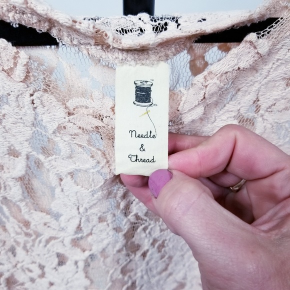 Vintage needle and thread lace top - Picture 5 of 6
